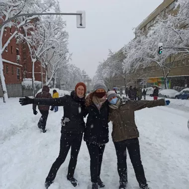 Wintereinbruch in Madrid freut auch die Oblatinnen