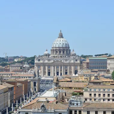 Rom: Blick auf den Petersdom