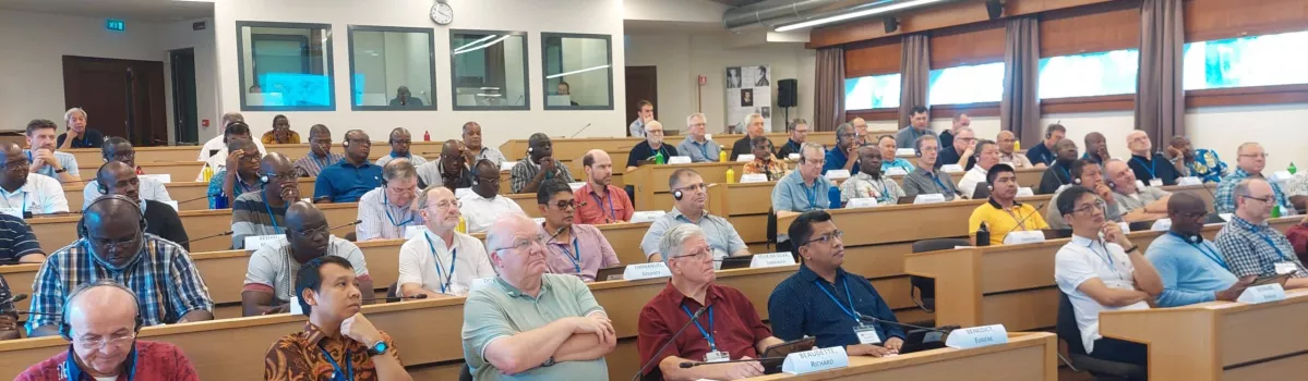 Blick in den Versammlungssaal